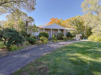 95 Arcadia Rd