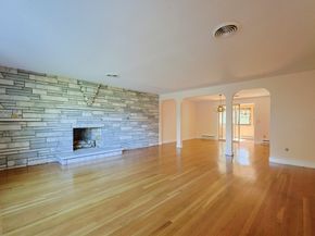 95 Arcadia Rd, Westwood MA 02090