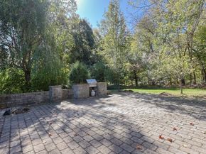 95 Arcadia Rd, Westwood MA 02090