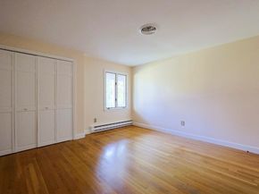 95 Arcadia Rd, Westwood MA 02090