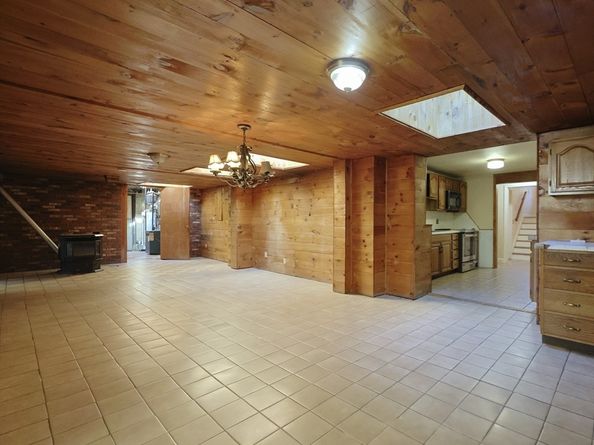 95 Arcadia Rd, Westwood MA 02090