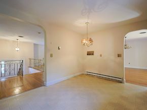 95 Arcadia Rd, Westwood MA 02090