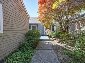 415 Dedham St D, Newton MA 02459