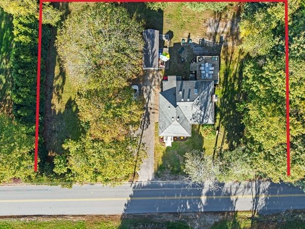 6 Vaughan St, Lakeville MA 02347