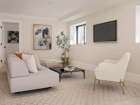 133 Fayerweather Street, Cambridge MA 02138