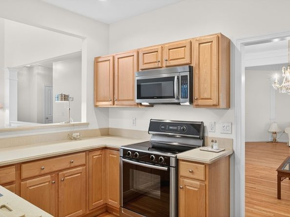 74 Champlain Cir, Plymouth MA 02360