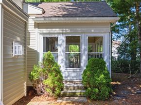 74 Champlain Cir, Plymouth MA 02360
