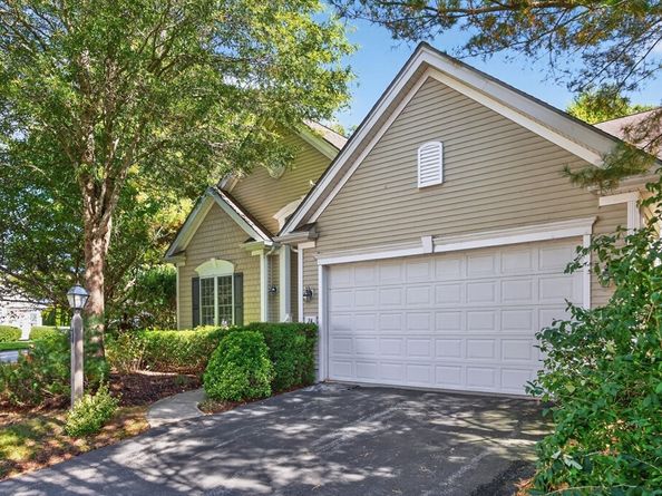 74 Champlain Cir, Plymouth MA 02360