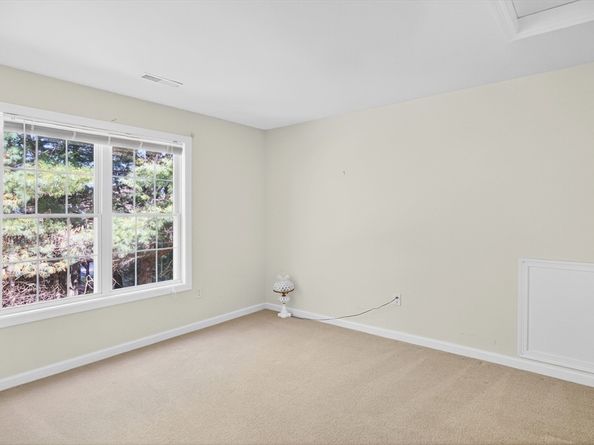 74 Champlain Cir, Plymouth MA 02360
