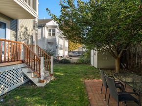 42-44 Warren St 42, Arlington MA 02474