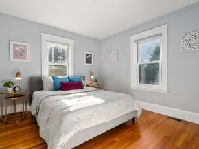 42-44 Warren St 42, Arlington MA 02474