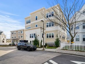 47 Sargent St 3, Boston MA 02125