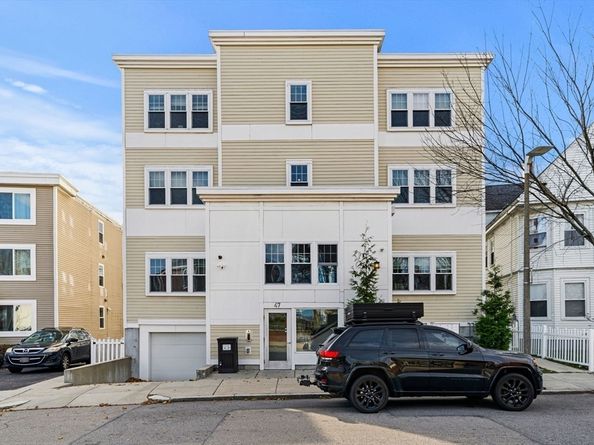 47 Sargent St 3, Boston MA 02125