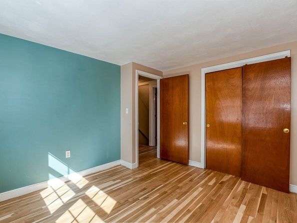 85 Lancaster Rd 85, Dedham MA 02026