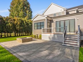 6 Parker Road, Bedford MA 01730