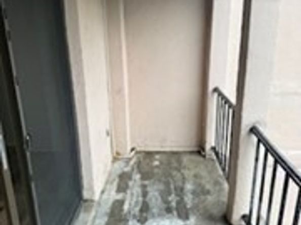 685 Oak St 25, Brockton MA 02301