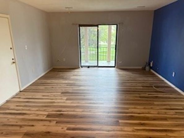 685 Oak St 25, Brockton MA 02301
