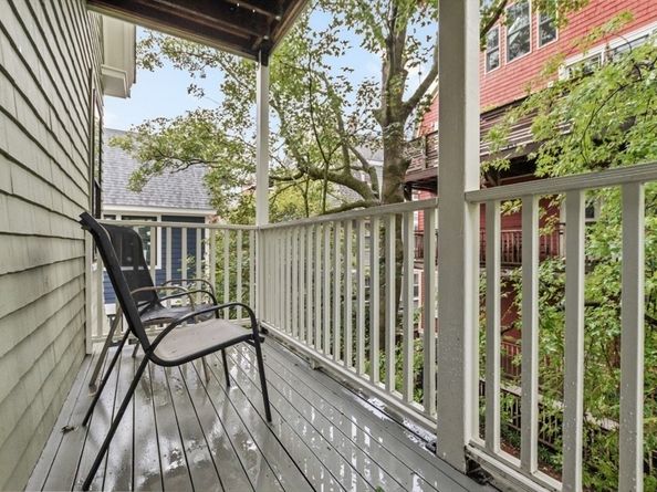 92 Fayerweather St. 2, Cambridge MA 02138