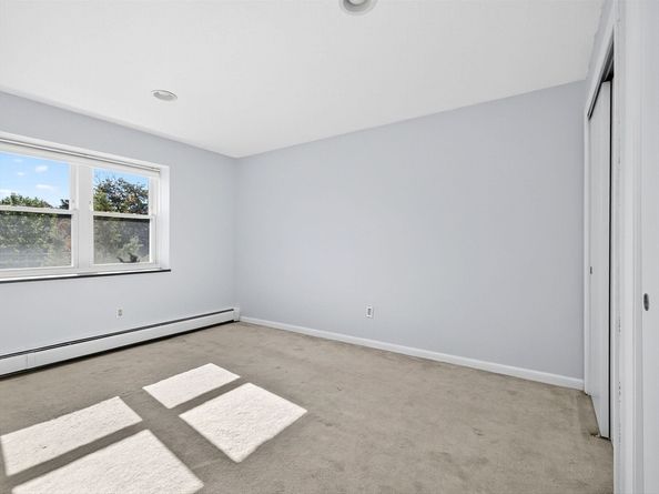 2323 Washington St 16, Newton MA 02462