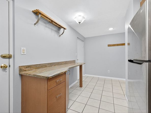 2323 Washington St 16, Newton MA 02462
