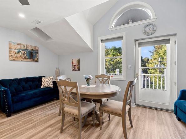 19 Paris St 302, Medford MA 02155