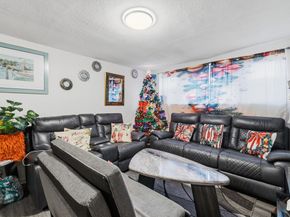 29 Auna Dr 3, Brockton MA 02301