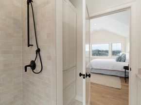 5 Samoset Rd B, Gloucester MA 01930