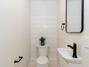 5 Samoset Rd B, Gloucester MA 01930