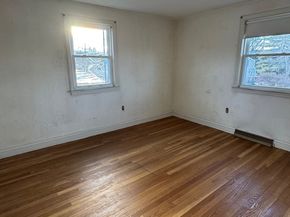 454 Lexington St, Woburn MA 01801