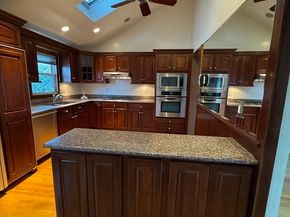 454 Lexington St, Woburn MA 01801