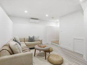 79 Moreland St 79, Somerville MA 02145