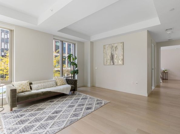 135 Seaport Blvd 611, Boston MA 02210