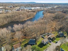 55 Maynard Rd, Dedham MA 02026