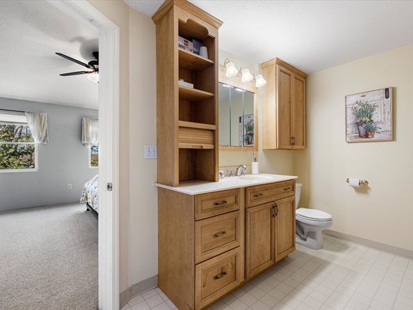 51 John Drive 51, Grafton MA 01536