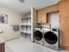 51 John Drive 51, Grafton MA 01536