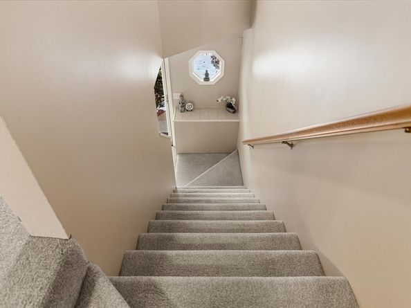 51 John Drive 51, Grafton MA 01536