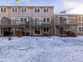 51 John Drive 51, Grafton MA 01536