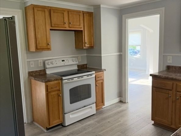 796 Charlton Street, Southbridge MA 01550