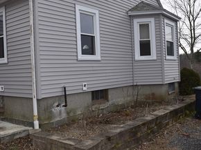 796 Charlton Street, Southbridge MA 01550