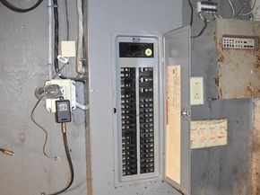 796 Charlton Street, Southbridge MA 01550