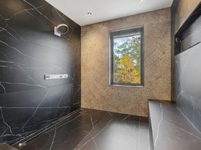 883 Greendale Ave, Needham MA 02492