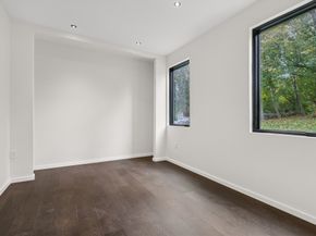 883 Greendale Ave, Needham MA 02492