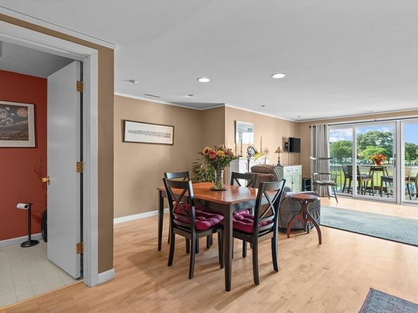 126 Merrimac St 47, Newburyport MA 01950