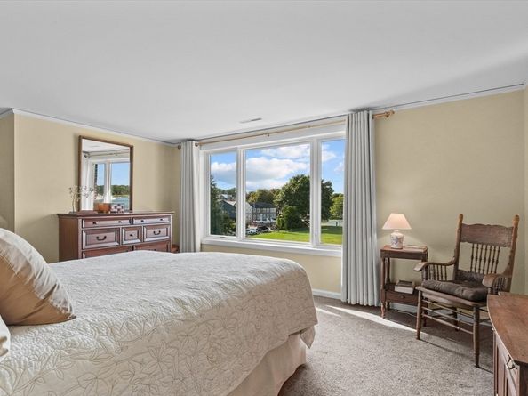 126 Merrimac St 47, Newburyport MA 01950