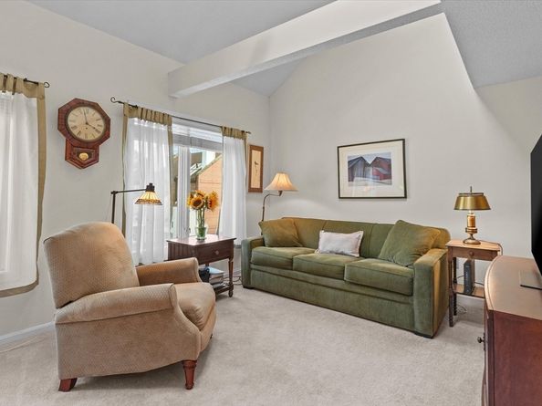 126 Merrimac St 47, Newburyport MA 01950