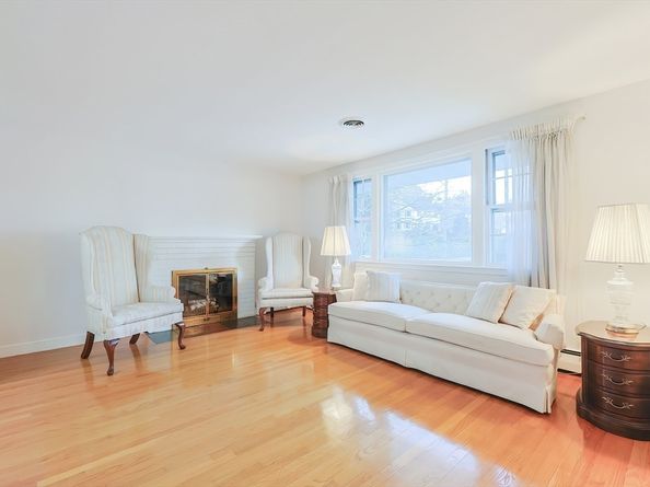 18 Divittorio Drive, Milford MA 01757