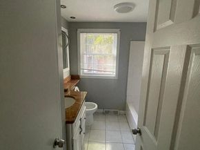 952 Head Of Bay Rd, Plymouth MA 02360