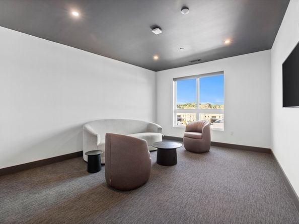 203 Lowell Street 304, Wilmington MA 01887