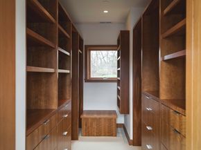 154 Argilla Rd, Ipswich MA 01938