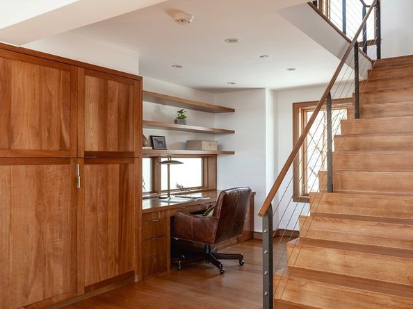 154 Argilla Rd, Ipswich MA 01938